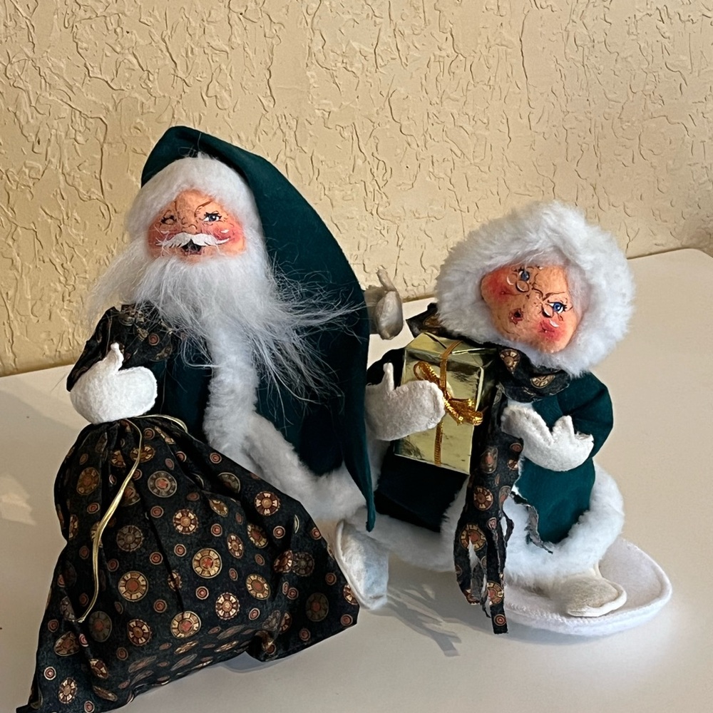 Annalee, Mr. And Mrs. Santa Claus Mobilitee Dolls, Vintage Christmas